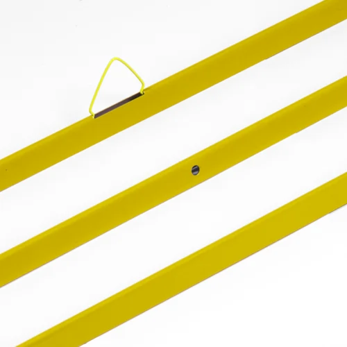 Złote listwy do kalendarzy z zawieszką, z otworem i listwa dolna.