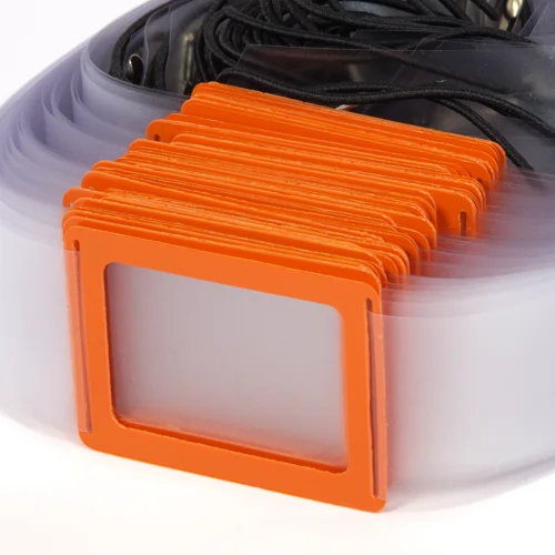 Okienka typu P przewlakene przez pasek, miękka folia 100 µm, pasek z gumką tekstylną