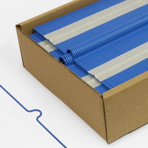 Pakietowane zawieszki do kalendarzy wielokartkowych, w kolorze błękitnym