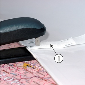 Rurki PVC do oprawy map i plakatów.