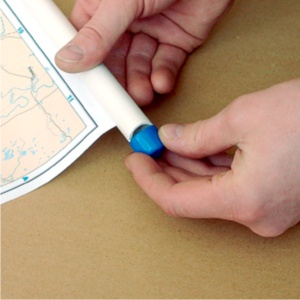 Rurki PVC do oprawy map i plakatów.